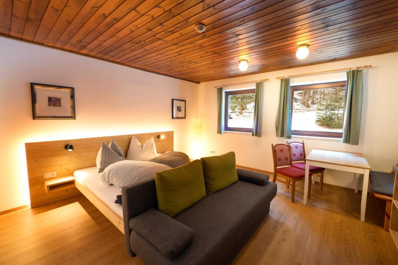 Baerenwirt Apartment Mittenwald Bagian luar foto