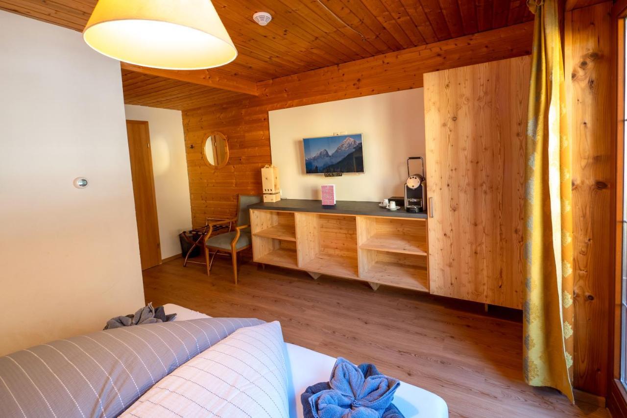 Baerenwirt Apartment Mittenwald Bagian luar foto